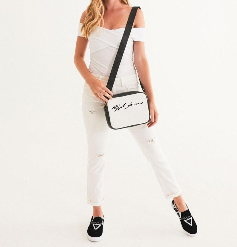 Hype Jeans Company Women's Slip-On Canvas Shoe ( Black / white )