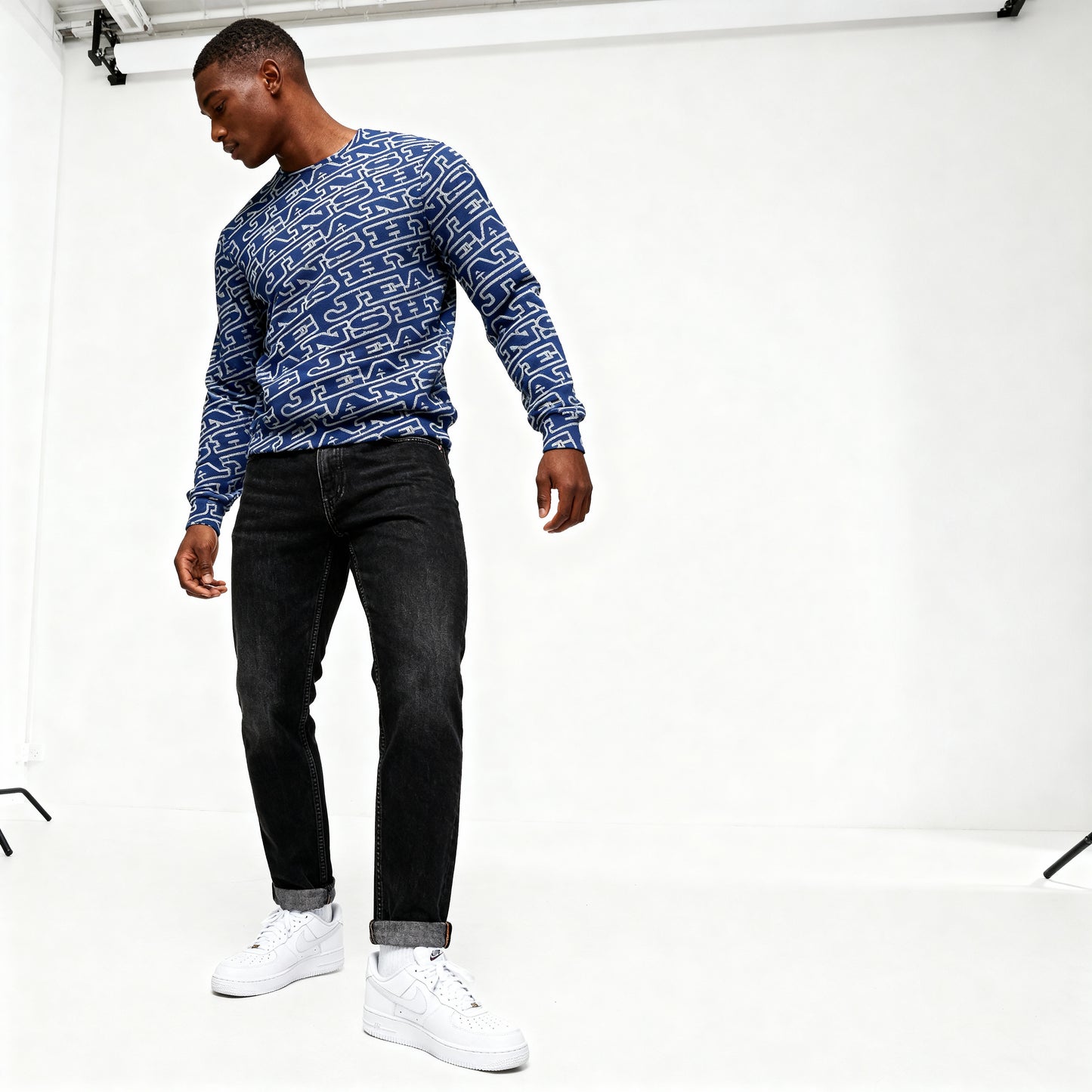 NEW - Hype Jeans MonoGram Men's Classic French Terry Crewneck Pullover - Navy Blue