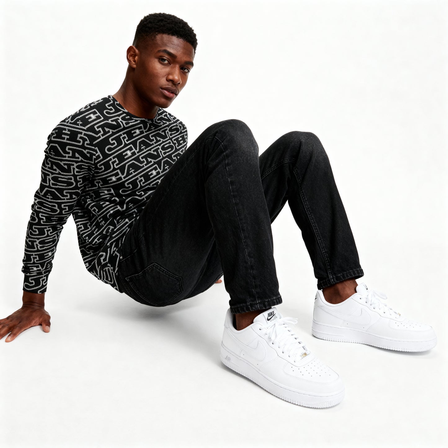 Hype Varisty Black Men's Classic French Terry Crewneck Pullover - Black