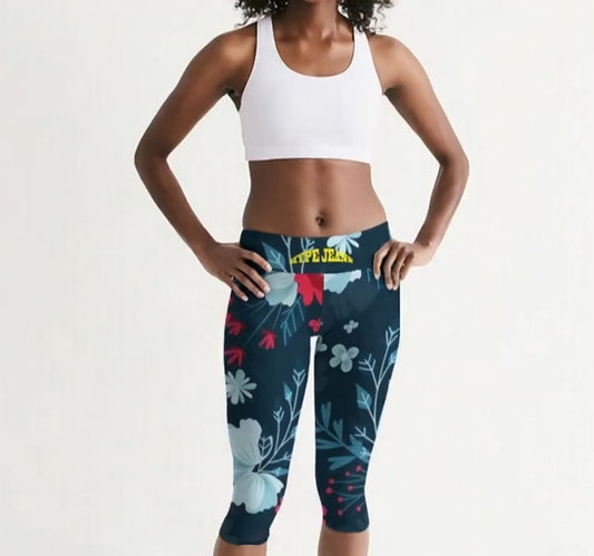 Hype Jeans Company Flowers Women's Mid-Rise Capri