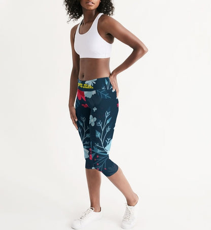 Hype Jeans Company Flowers Women's Mid-Rise Capri